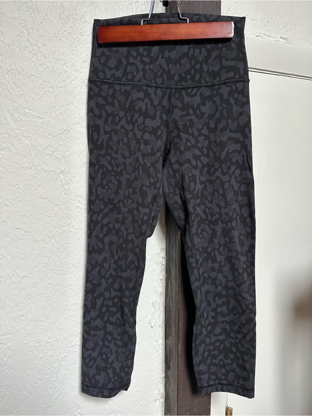 lululemon athletica align 7/8 Black Leopard Crop Leggings